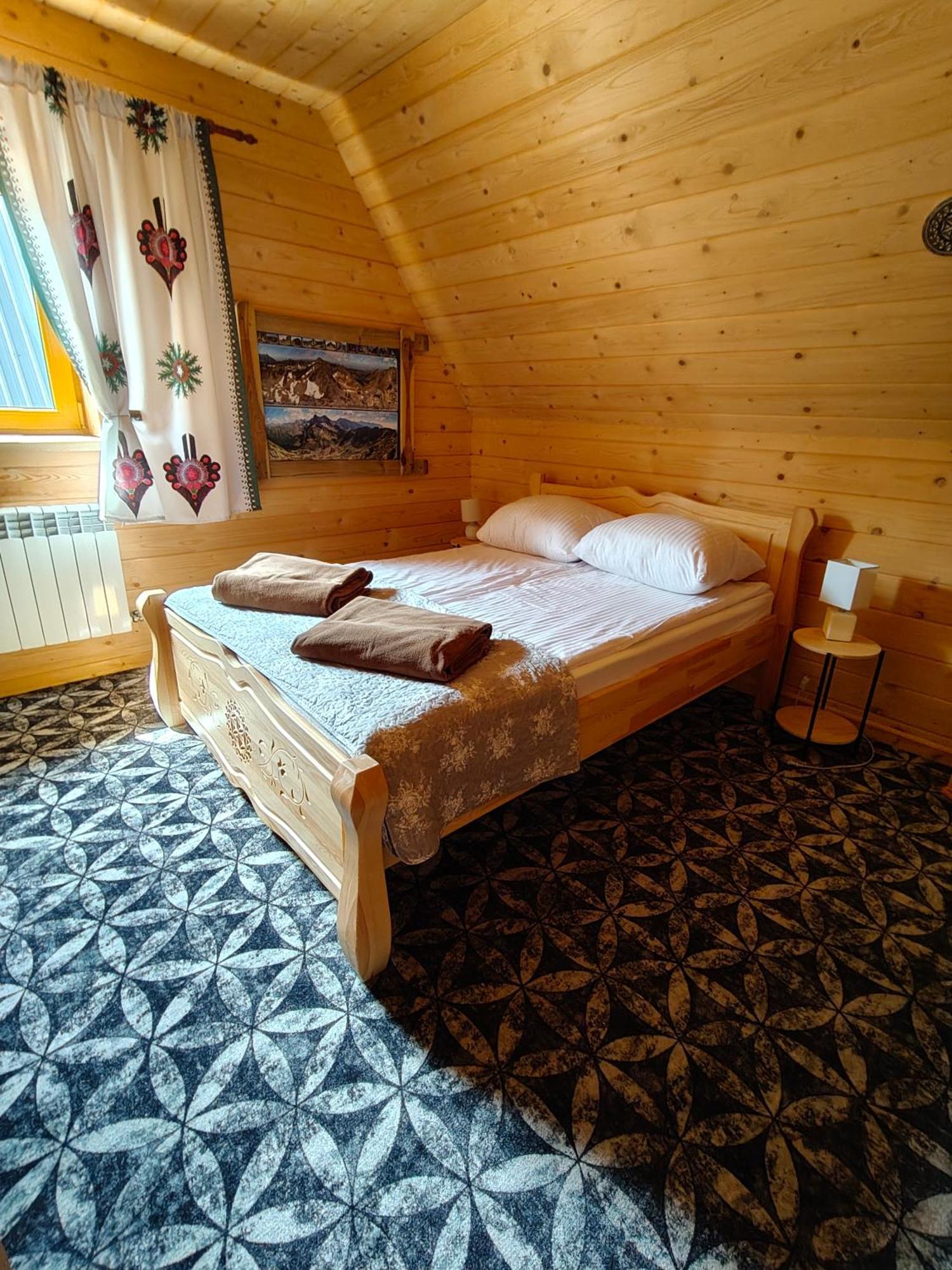 Domek W Zebie Z Jacuzii I Sauna W Cenie Зомб Экстерьер фото
