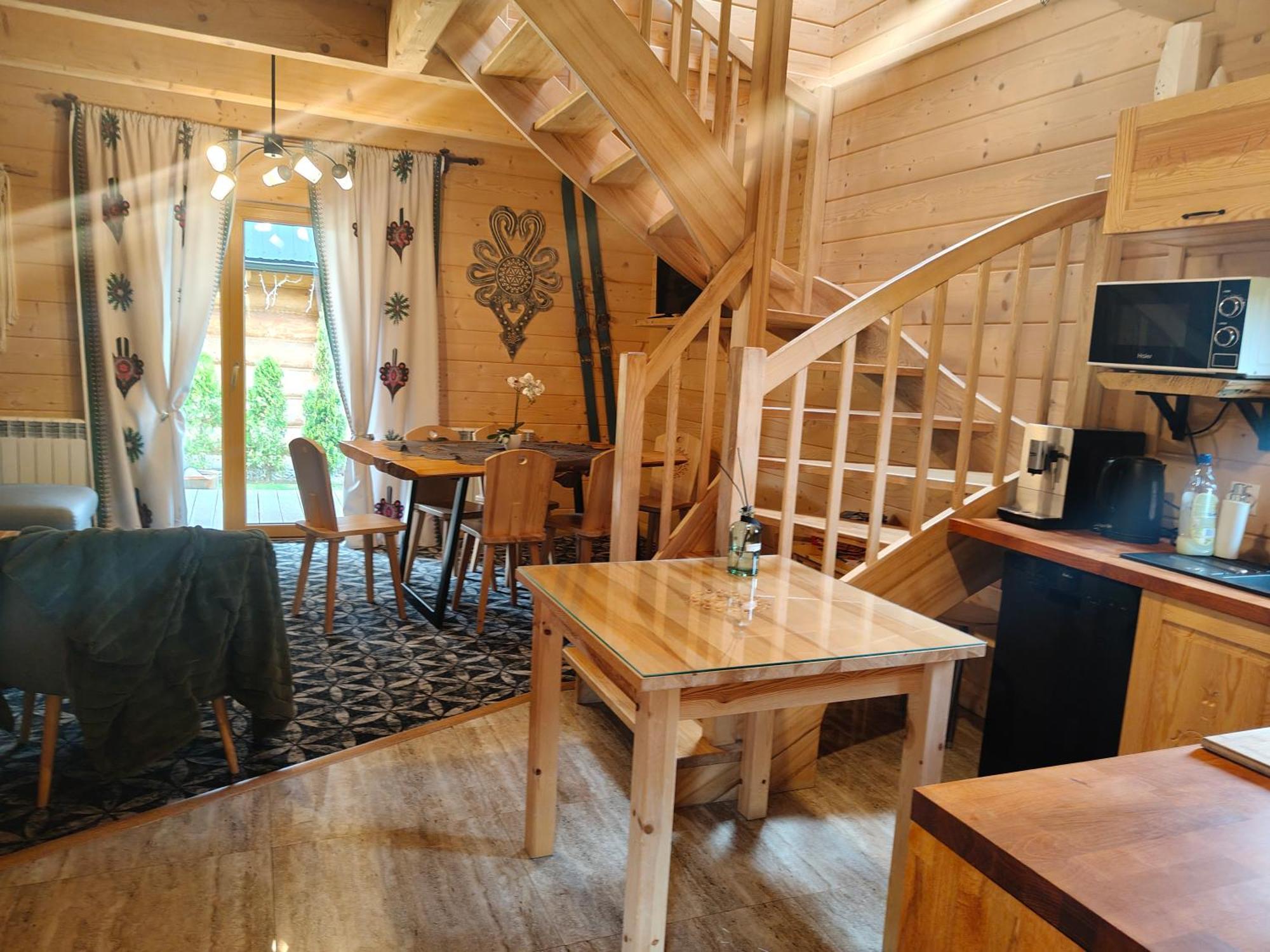 Domek W Zebie Z Jacuzii I Sauna W Cenie Зомб Экстерьер фото